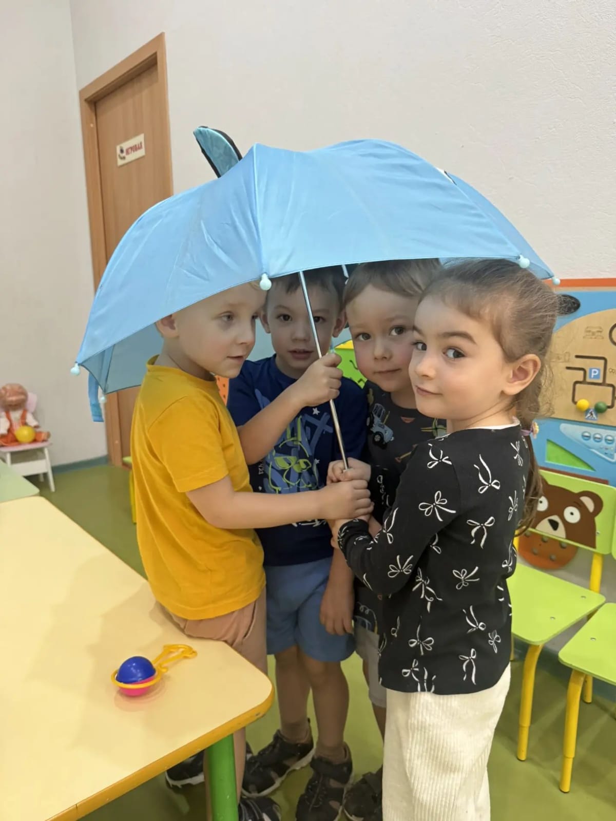 Друзья в детском саду